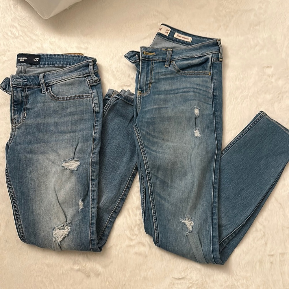Hollister distressed jeggings size 5